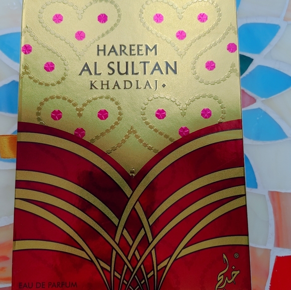 Hareem Al Sultan by Khadlaj - Picture 8 of 8